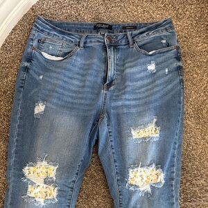 Judy Blue Distressed Lemon Patchwork Skinny Jeans